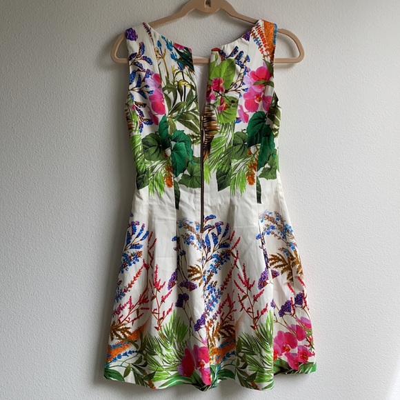 Zara Flower Dress - Picture 5 of 8